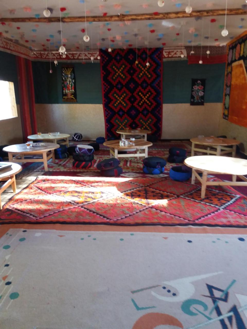 Yurt Camp Tosor Hotel Buitenkant foto